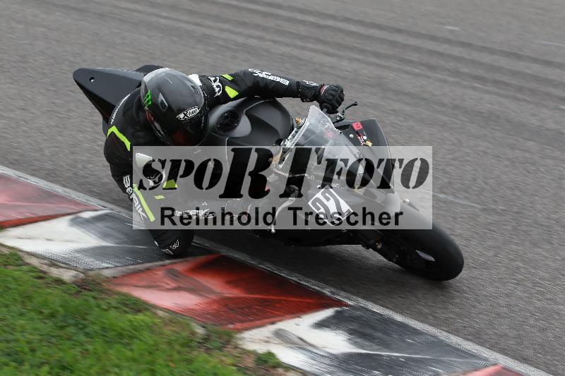 Archiv-2022/68 13.10.2022 Speer Racing ADR/Freies Fahren rot und gelb/22